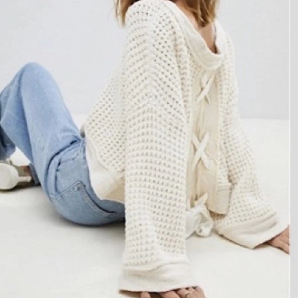 Free People Ivory Maybe Baby Bell Sleeve Cropped Pullover Sweater XS